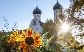 Gäste- und Tagungszentrum im Don Bosco Kloster Benediktbeuern